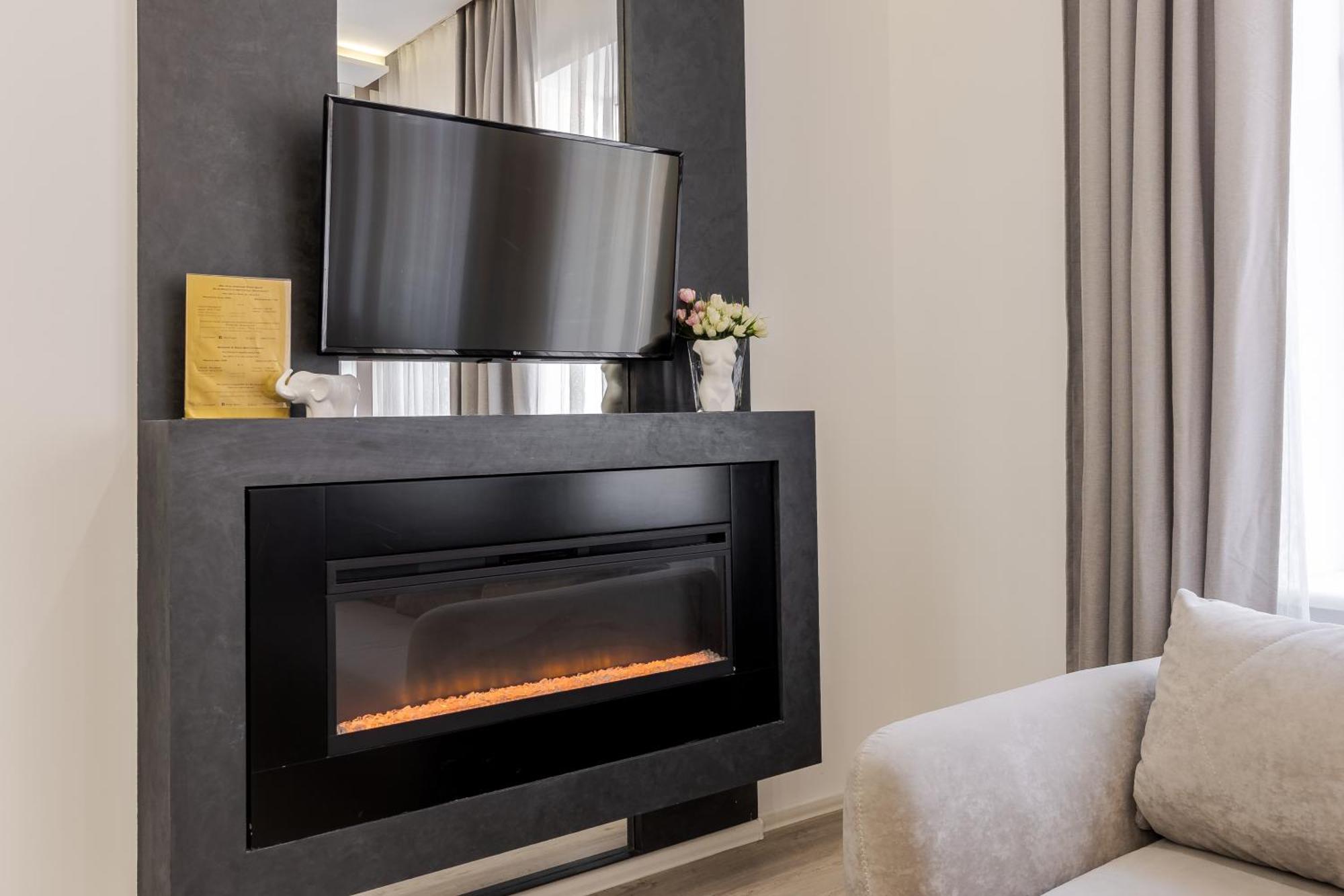 Royal Stylish Apartment In The Old City Lviv Luaran gambar