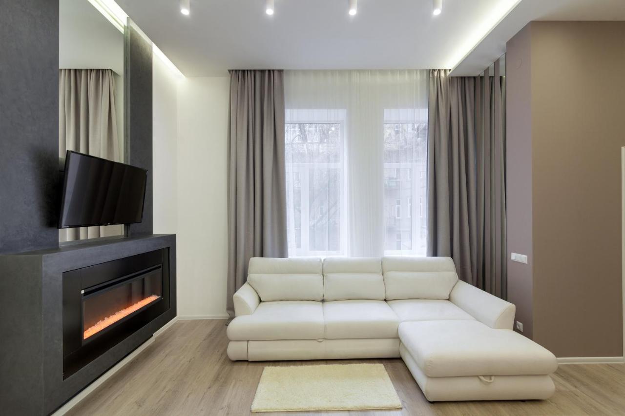 Royal Stylish Apartment In The Old City Lviv Luaran gambar