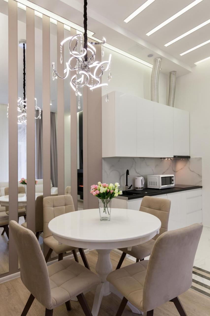 Royal Stylish Apartment In The Old City Lviv Luaran gambar