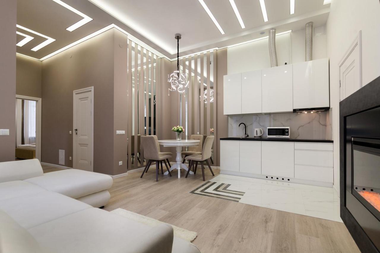 Royal Stylish Apartment In The Old City Lviv Luaran gambar